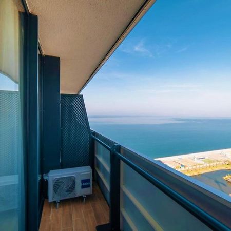 Orbi City Sea View - Special Category Aparthotel Батуми Екстериор снимка