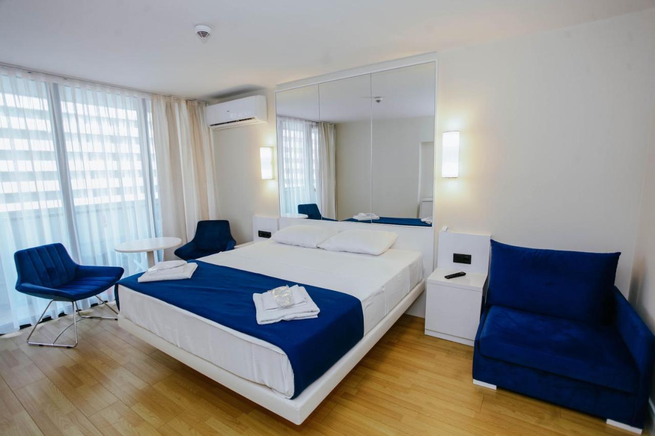 Orbi City Sea View - Special Category Aparthotel Батуми Екстериор снимка