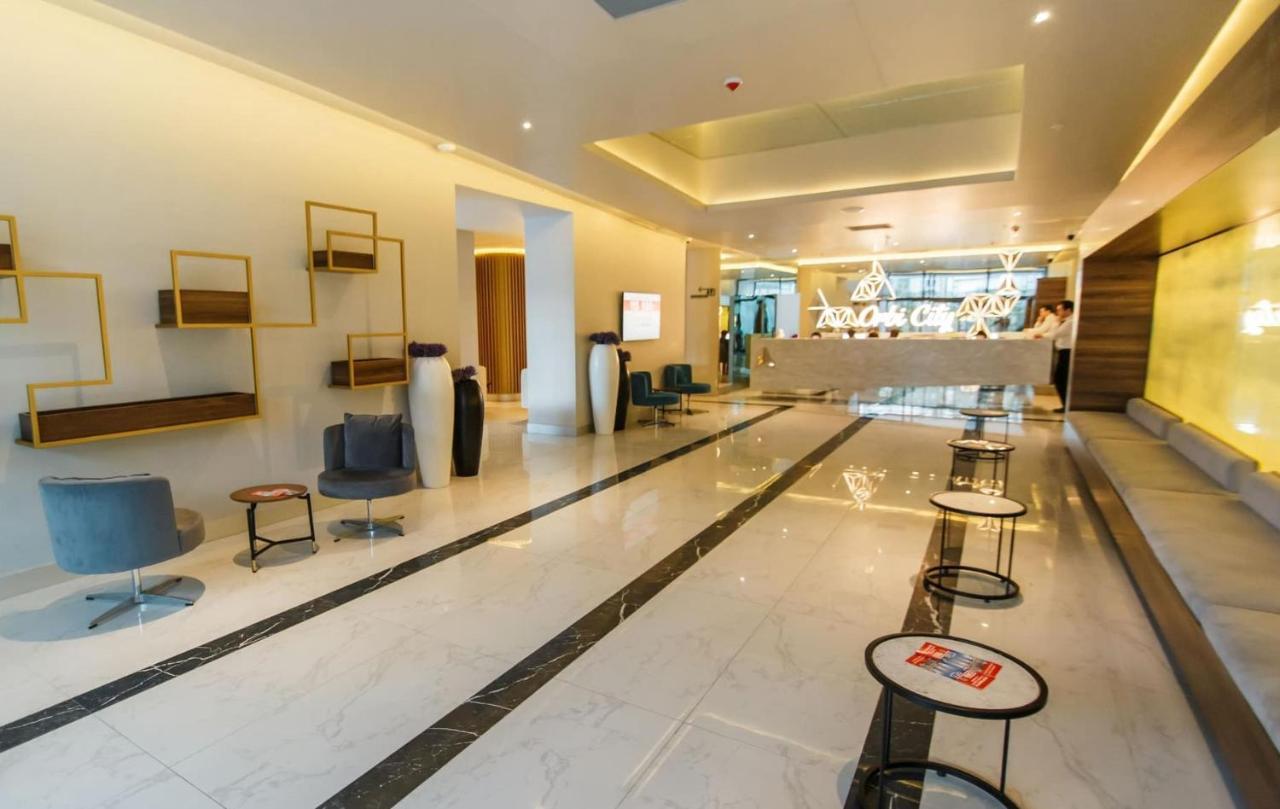 Orbi City Sea View - Special Category Aparthotel Батуми Екстериор снимка
