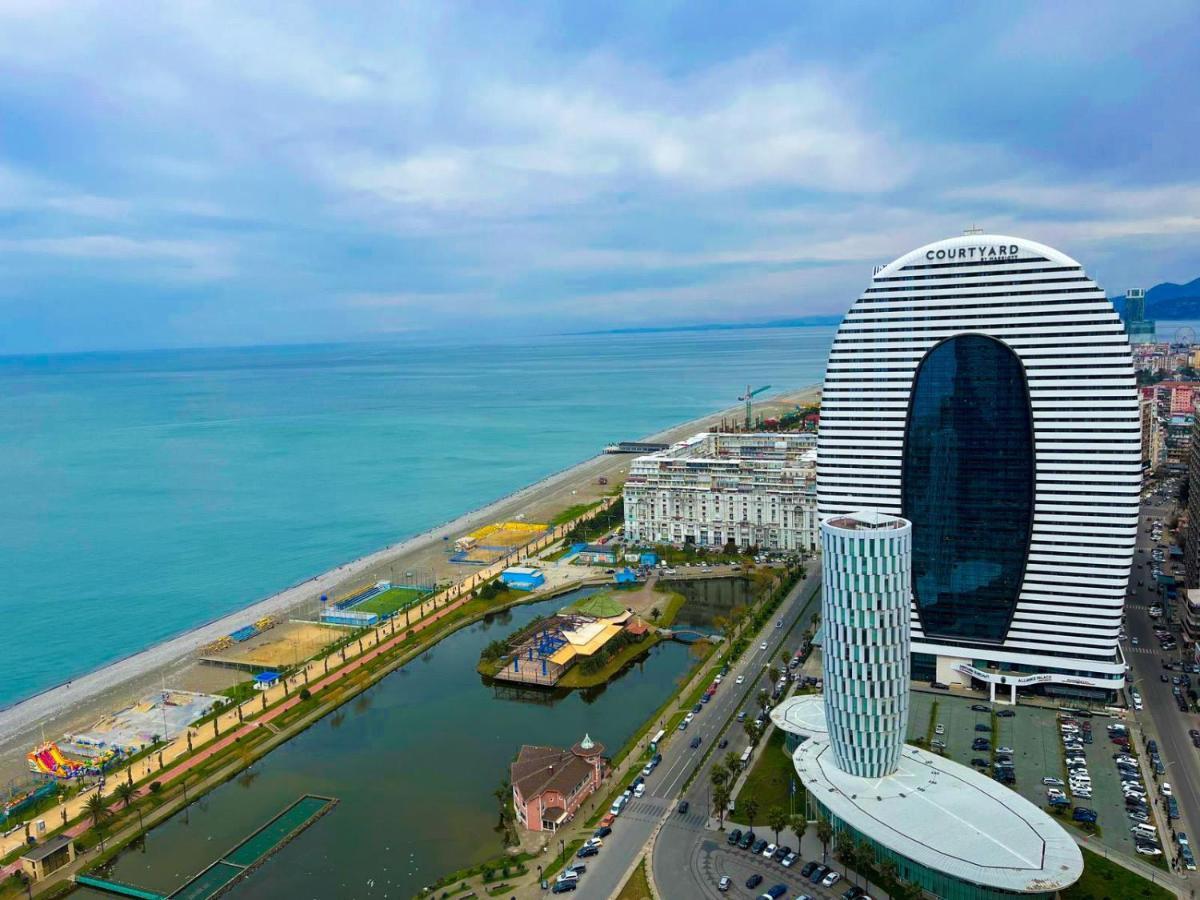 Orbi City Sea View - Special Category Aparthotel Батуми Екстериор снимка